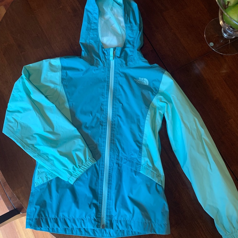 Girls North Face Dryvent Rain Jacket - medium 10/12